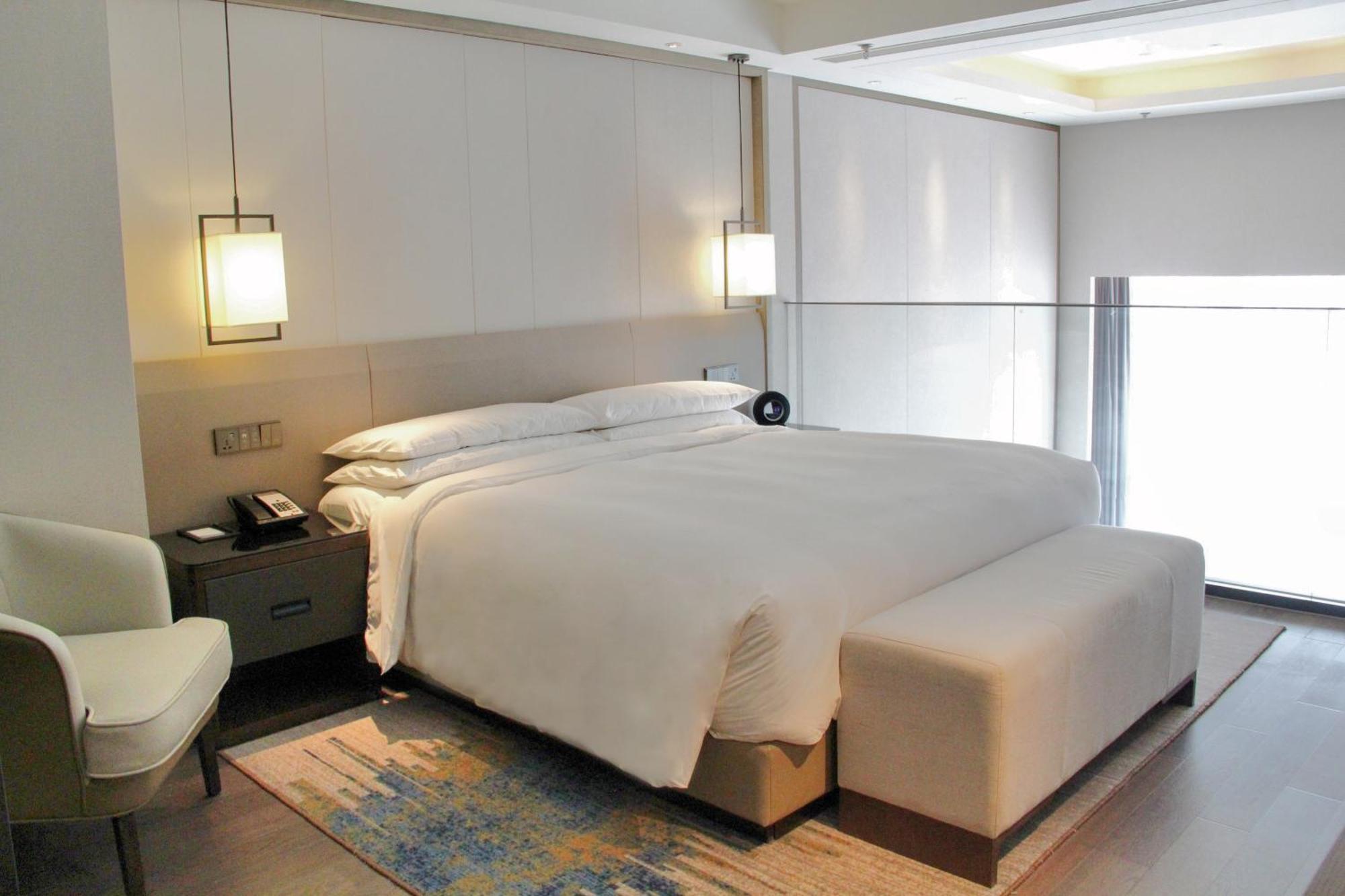 Shanghai Marriott Hotel Pudong East - Only A 30 Minute Drive From Disney Zewnętrze zdjęcie