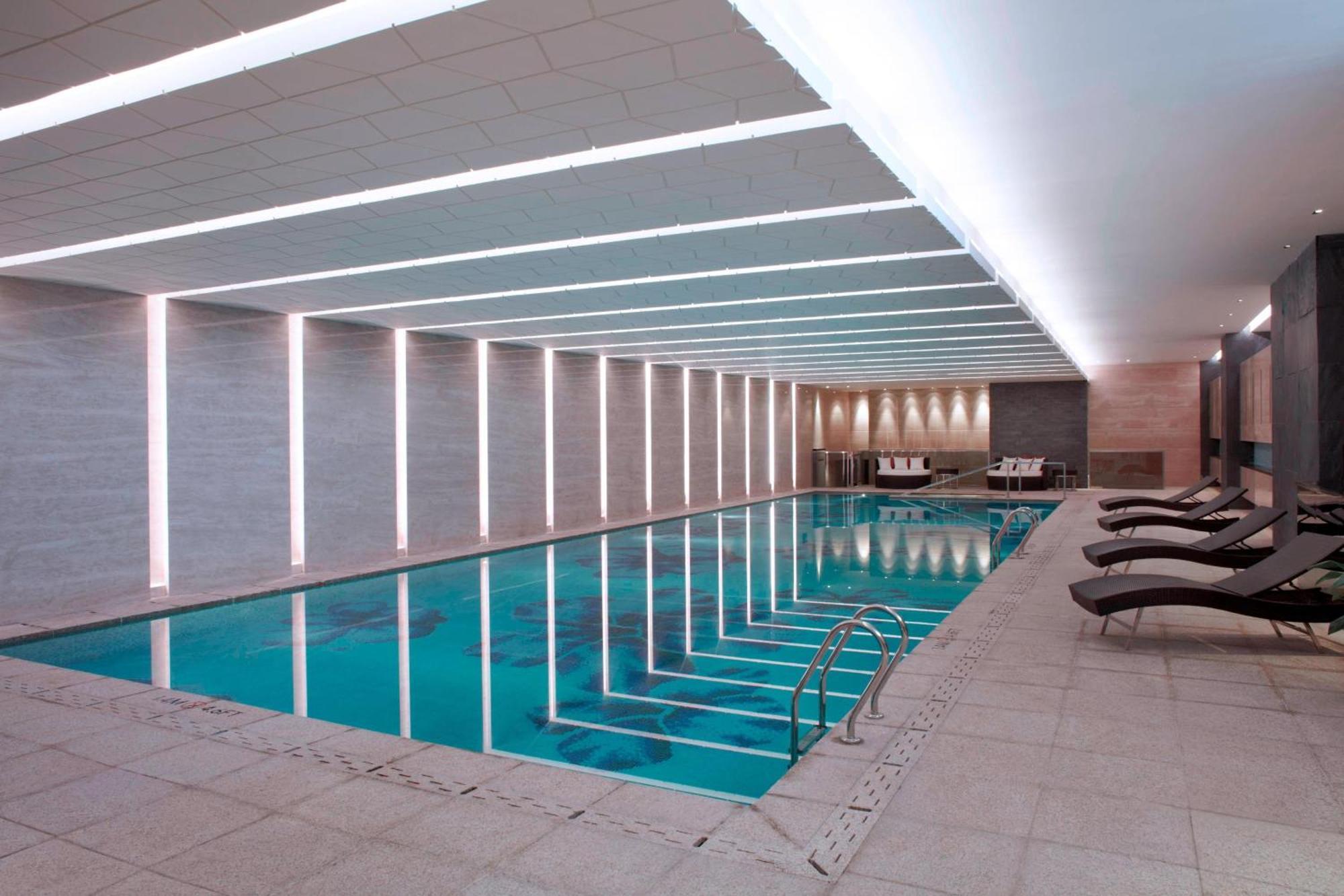 Shanghai Marriott Hotel Pudong East - Only A 30 Minute Drive From Disney Zewnętrze zdjęcie
