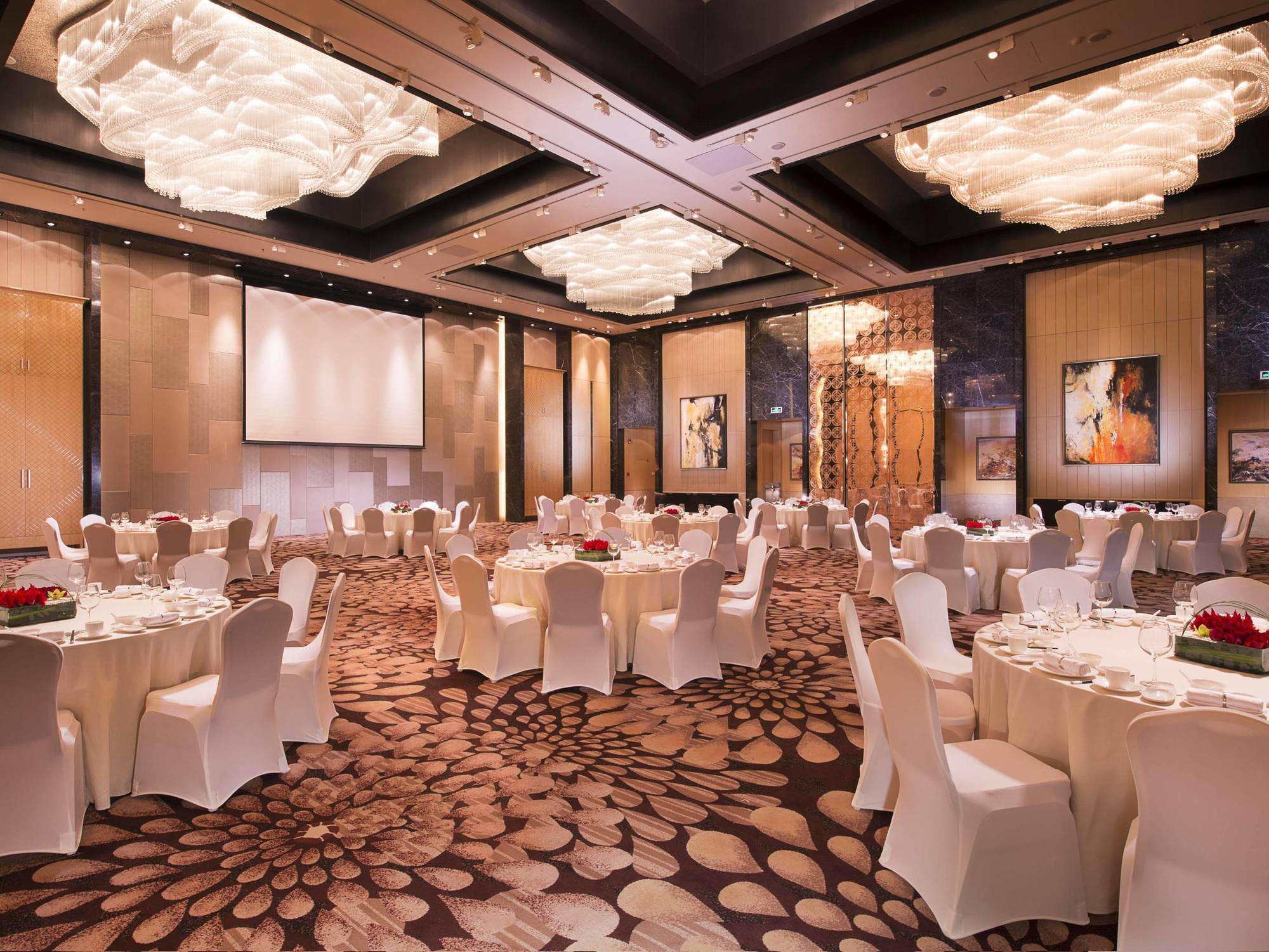 Shanghai Marriott Hotel Pudong East - Only A 30 Minute Drive From Disney Zewnętrze zdjęcie